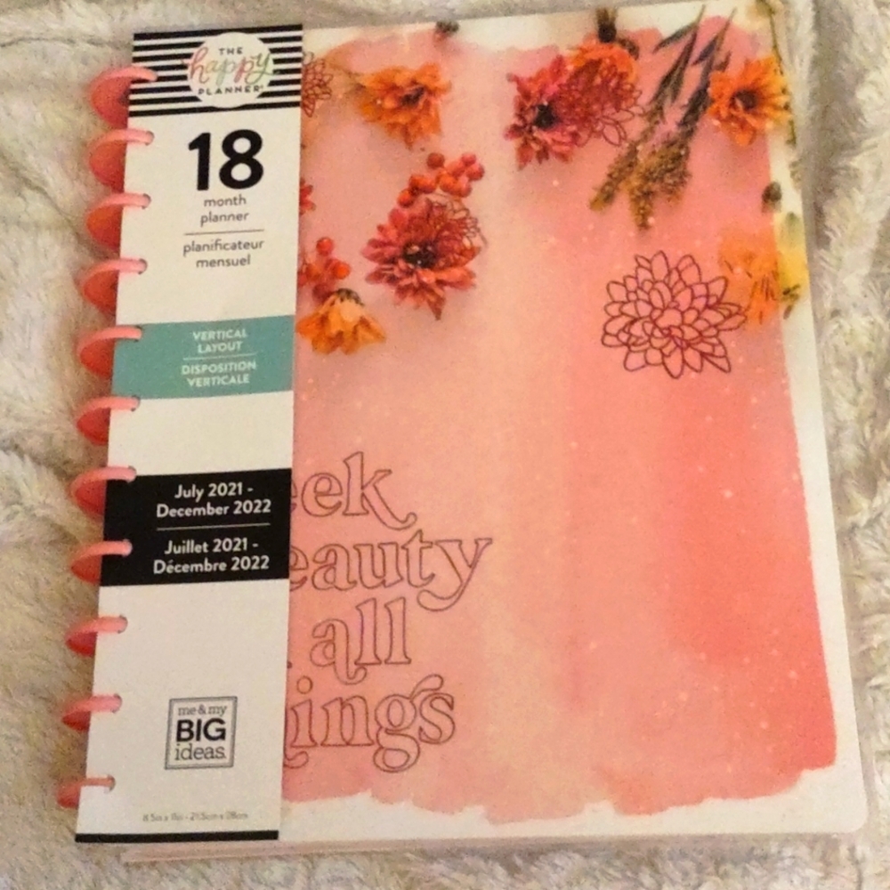 BIG 'Happy Planner' verical 18 mos. Never opened. Brand new!